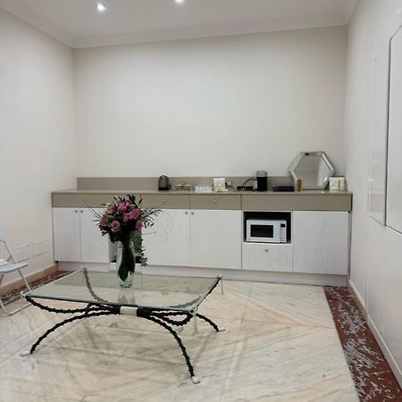 Bernini House Naples Hotel ภายนอก รูปภาพ