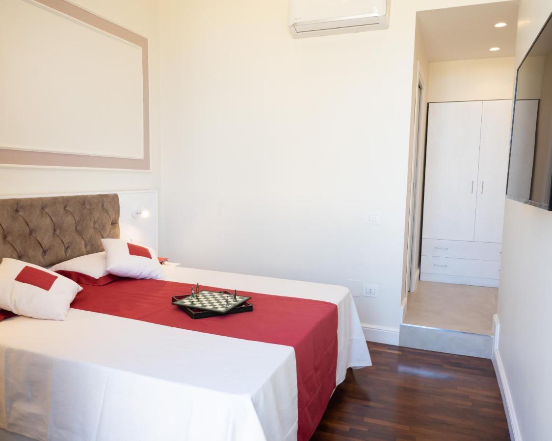 Bernini House Naples Hotel ภายนอก รูปภาพ
