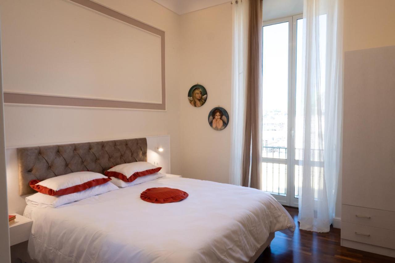 Bernini House Naples Hotel ภายนอก รูปภาพ