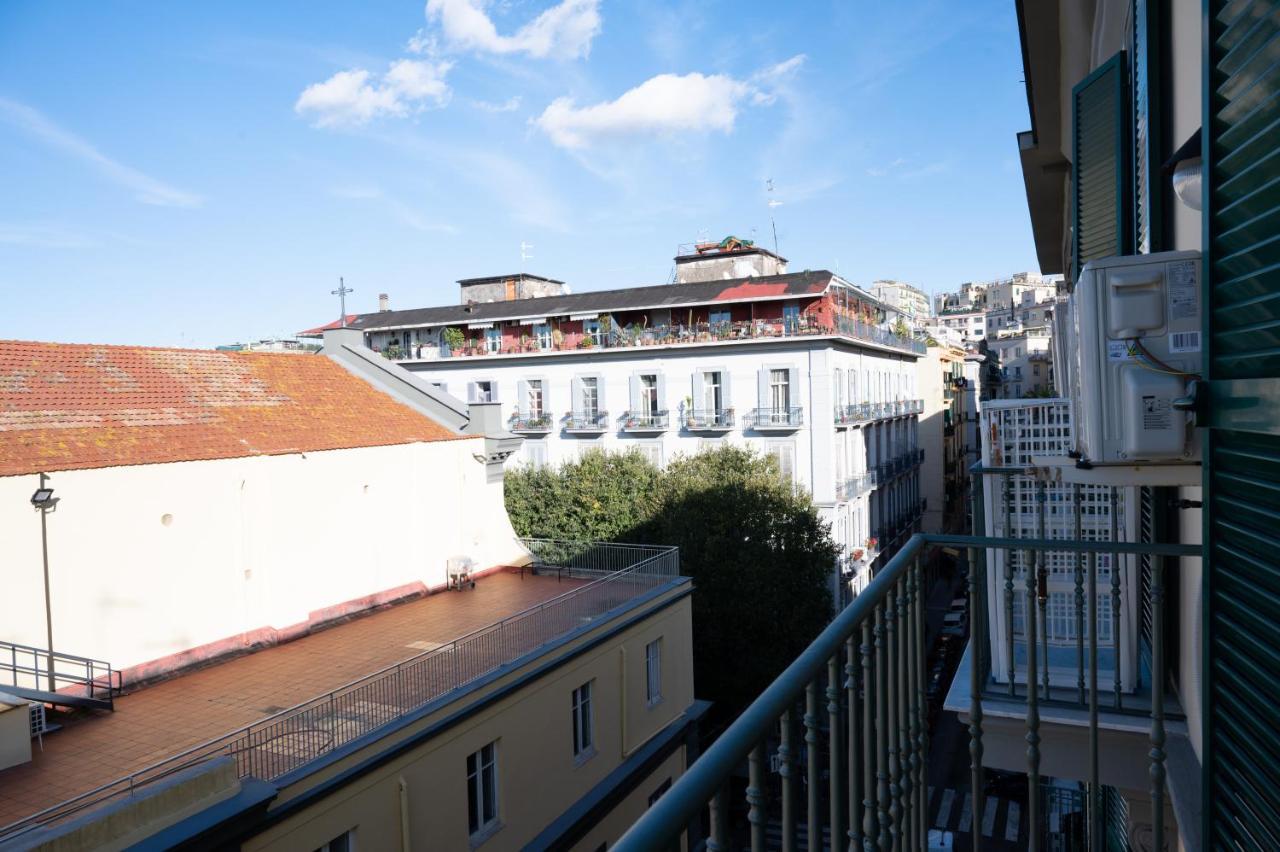 Bernini House Naples Hotel ภายนอก รูปภาพ