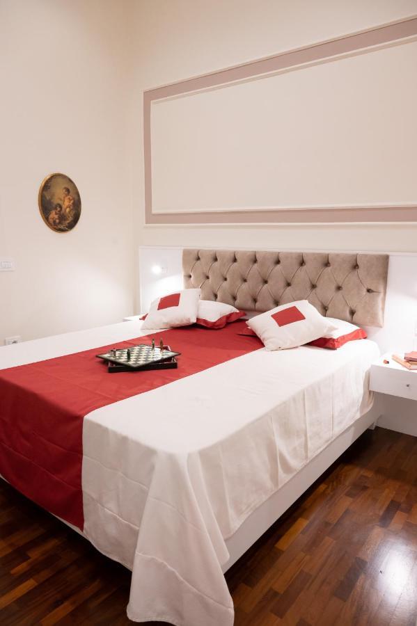Bernini House Naples Hotel ภายนอก รูปภาพ